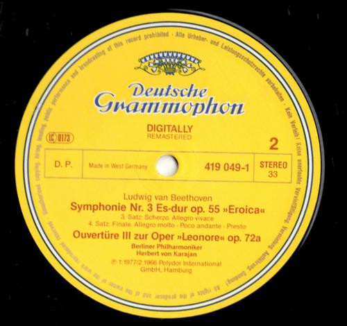 Ludwig van Beethoven , Berliner Philharmoniker , Herbert von Karajan - Symphony No. 3 »Eroica« / Overture: »Leonore III« | Deutsche Grammophon (419 049-1) - 4