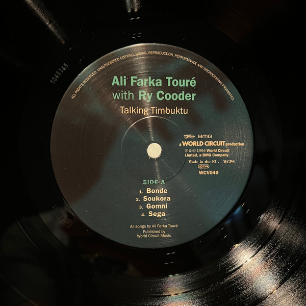 Ali Farka Touré With Ry Cooder - Talking Timbuktu | World Circuit (WCV040) - main Ali Farka Touré With Ry Cooder - Talking Timbuktu | World Circuit (WCV040) - main