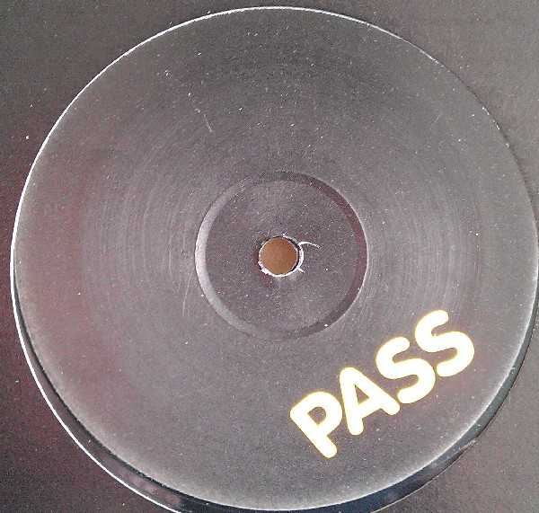 Missy Elliott - Pass That Dutch | Not On Label (Missy Elliott) (PASS-01) - main