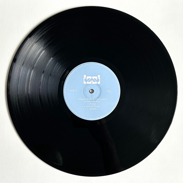 Isabella Manfredi - IZZI LP | Island Records Australia (4532747) - 3 Isabella Manfredi - IZZI LP | Island Records Australia (4532747) - 3