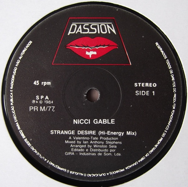 Nicci Gable - Strange Desire | Gira (PR M/77) - 3