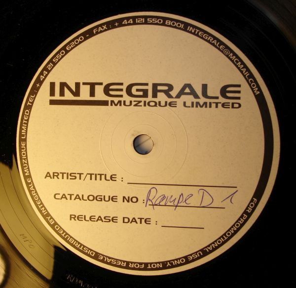 3ST - On The Run Ep | Rampe D (RDM-001) - main