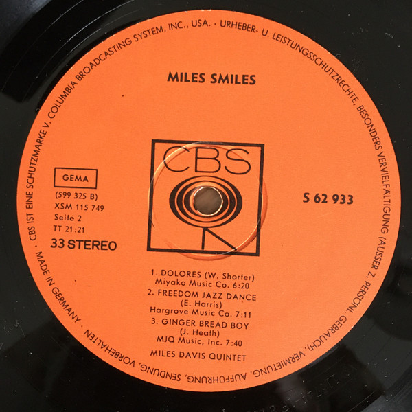 The Miles Davis Quintet - Miles Smiles | CBS (S 62 933) - 4