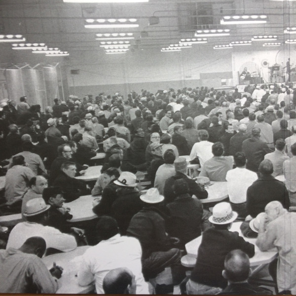Johnny Cash - At Folsom Prison | Music On Vinyl (MOVLP274) - 2 Johnny Cash - At Folsom Prison | Music On Vinyl (MOVLP274) - 2