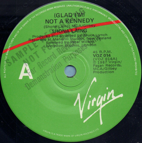 Shona Laing - (Glad I'm) Not A Kennedy | Virgin (VOZ 014) - main Shona Laing - (Glad I'm) Not A Kennedy | Virgin (VOZ 014) - main