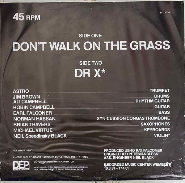 UB40 - Don't Walk On The Grass | Epic (ES 12036) - 2