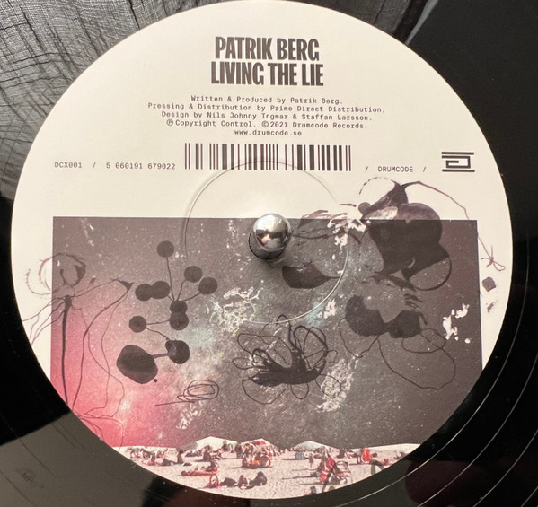 Patrik Berg - Living The Lie | Drumcode (DCX001)