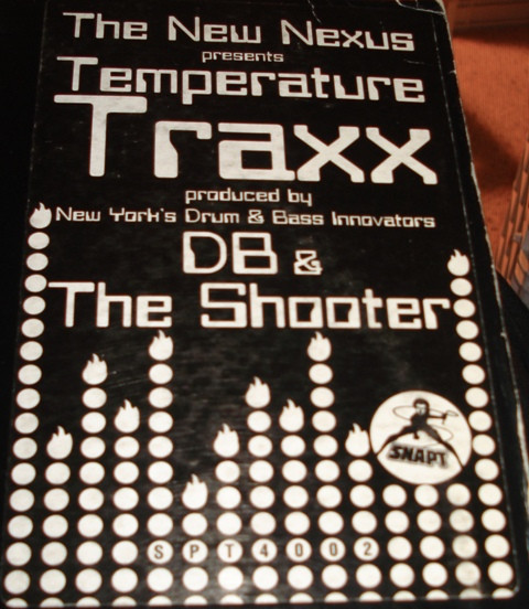 The New Nexus - Temperature Traxx | Snapt Records (SPT-4003) - 3 The New Nexus - Temperature Traxx | Snapt Records (SPT-4003) - 3