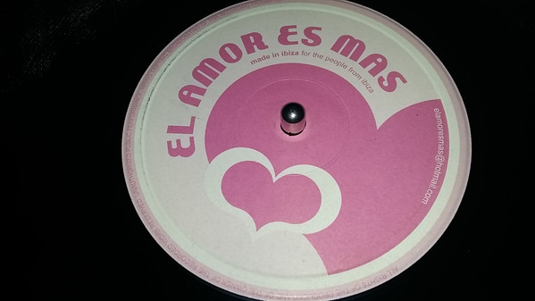 DJ Pippi vs Cesar De Melero - El Amor Es Mas | Not On Label (EAE01) - main DJ Pippi vs Cesar De Melero - El Amor Es Mas | Not On Label (EAE01) - main