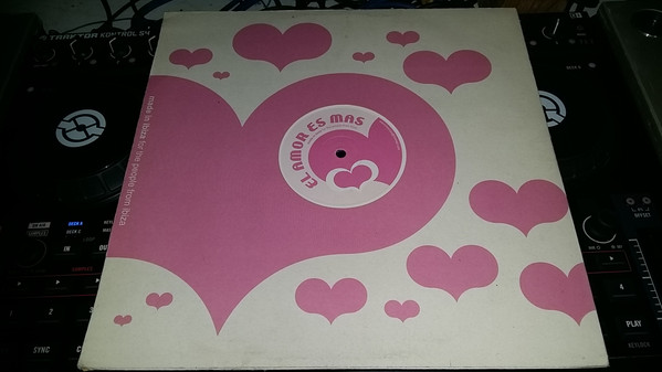 DJ Pippi vs Cesar De Melero - El Amor Es Mas | Not On Label (EAE01) - 2 DJ Pippi vs Cesar De Melero - El Amor Es Mas | Not On Label (EAE01) - 2