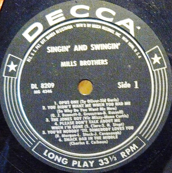 The Mills Brothers - Singin' And Swingin' | Decca (DL 8209)