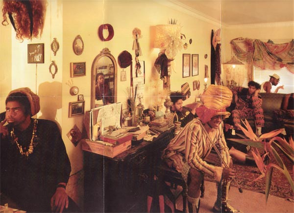 Fishbone - The Reality Of My Surroundings | Columbia (467615 2) - 4