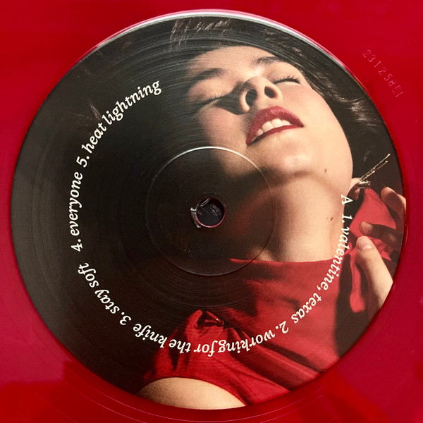 Mitski - Laurel Hell | Dead Oceans (DOC250LP-C1) - 4 Mitski - Laurel Hell | Dead Oceans (DOC250LP-C1) - 4
