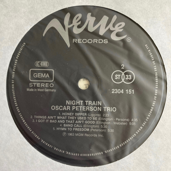 The Oscar Peterson Trio - Night Train | Verve Records (2304 151) - 4 The Oscar Peterson Trio - Night Train | Verve Records (2304 151) - 4