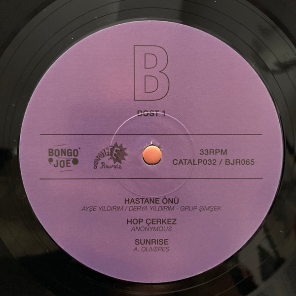 Derya Yıldırım & Grup Şimşek - Dost 1 | Les Disques Bongo Joe (BJR065) - 3 Derya Yıldırım & Grup Şimşek - Dost 1 | Les Disques Bongo Joe (BJR065) - 3