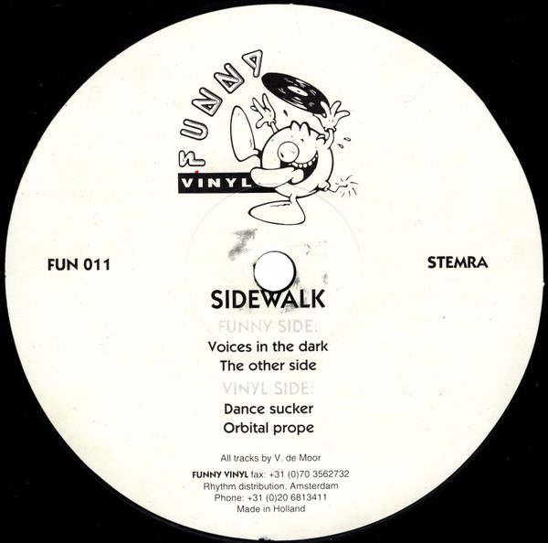 Sidewalk - Voices In The Dark | Funny Vinyl (FUN 011) - 3 Sidewalk - Voices In The Dark | Funny Vinyl (FUN 011) - 3