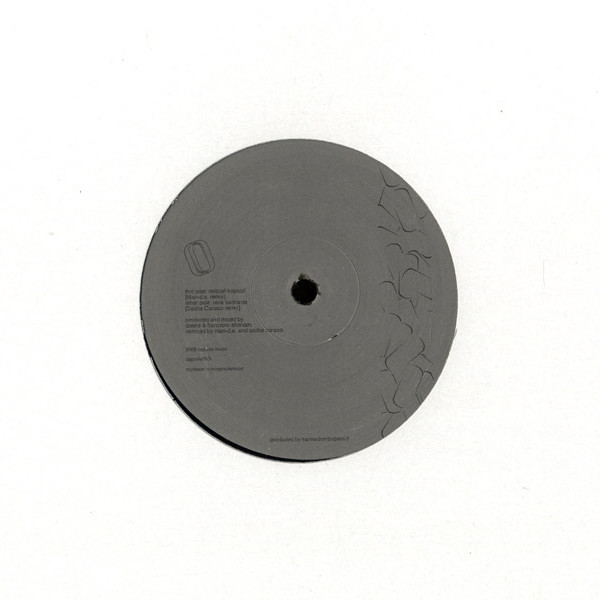 Delete & Francisco Allendes - Cetaceos Immaginarios Remixes | cápsula (capsula003r)