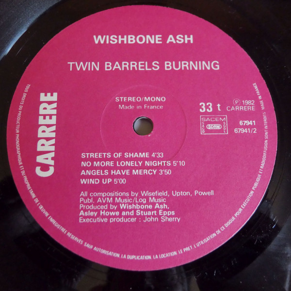 Wishbone Ash - Twin Barrels Burning | Carrere (67.941) - 4