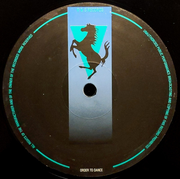 Outlander - Vamp | R & S Records (RS 9116) - 4